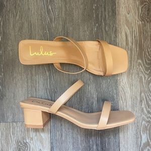 NEW Lulus size 10 nude mule sandal - “Fallyn”